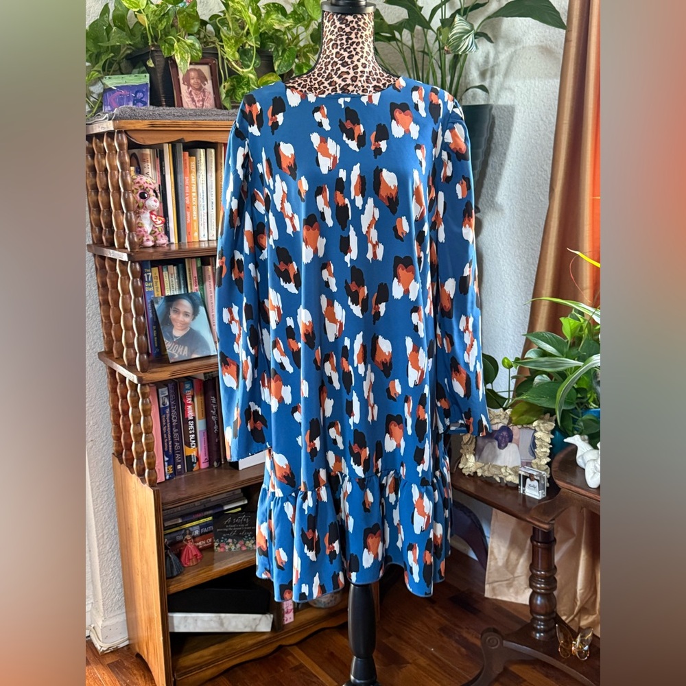 Elegant Long Sleeve Blue Patterned Dress